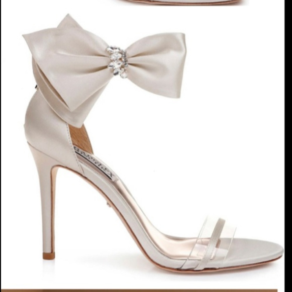 Badgley Mischka Fran ivory wedding shoes 7.5 bridal